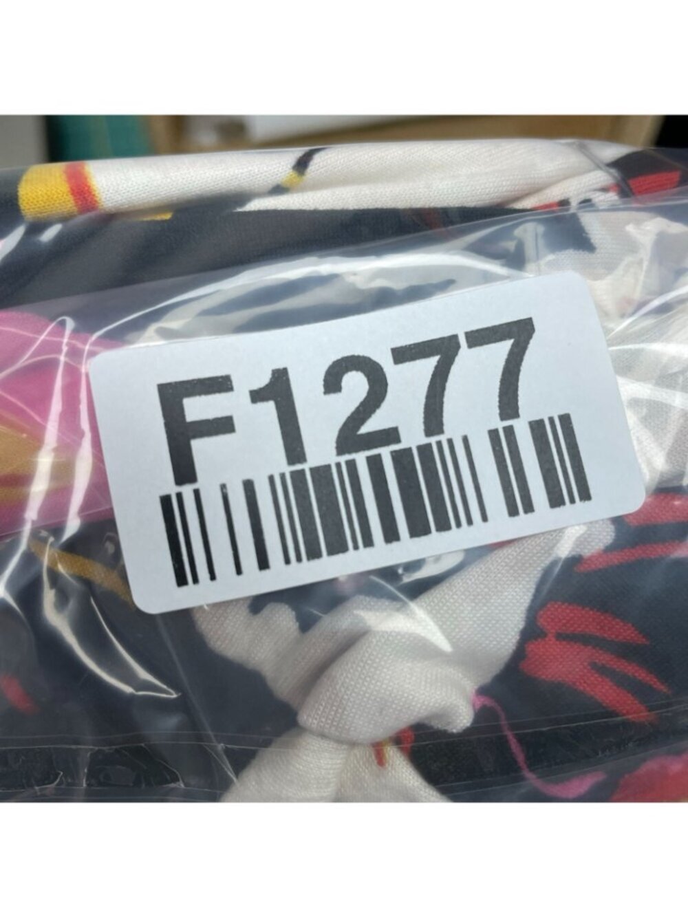 NWT Room Service Women's S Black Floral Print Long Sleeve Button-Down F1277 - Picture 12 of 12